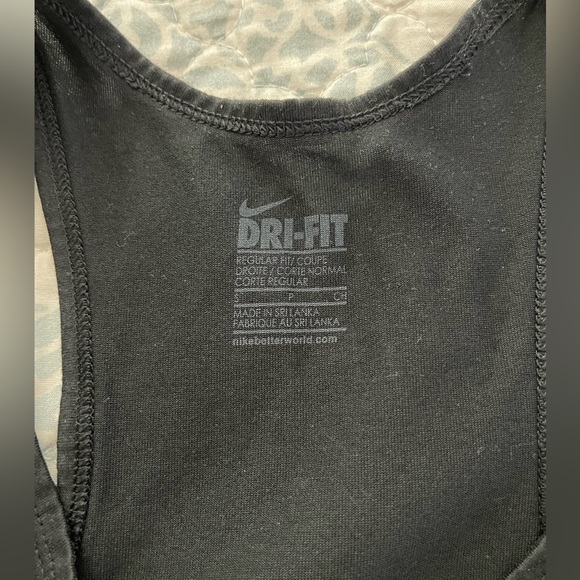 💜Nike Legend Racerback Tank top - Picture 3 of 5